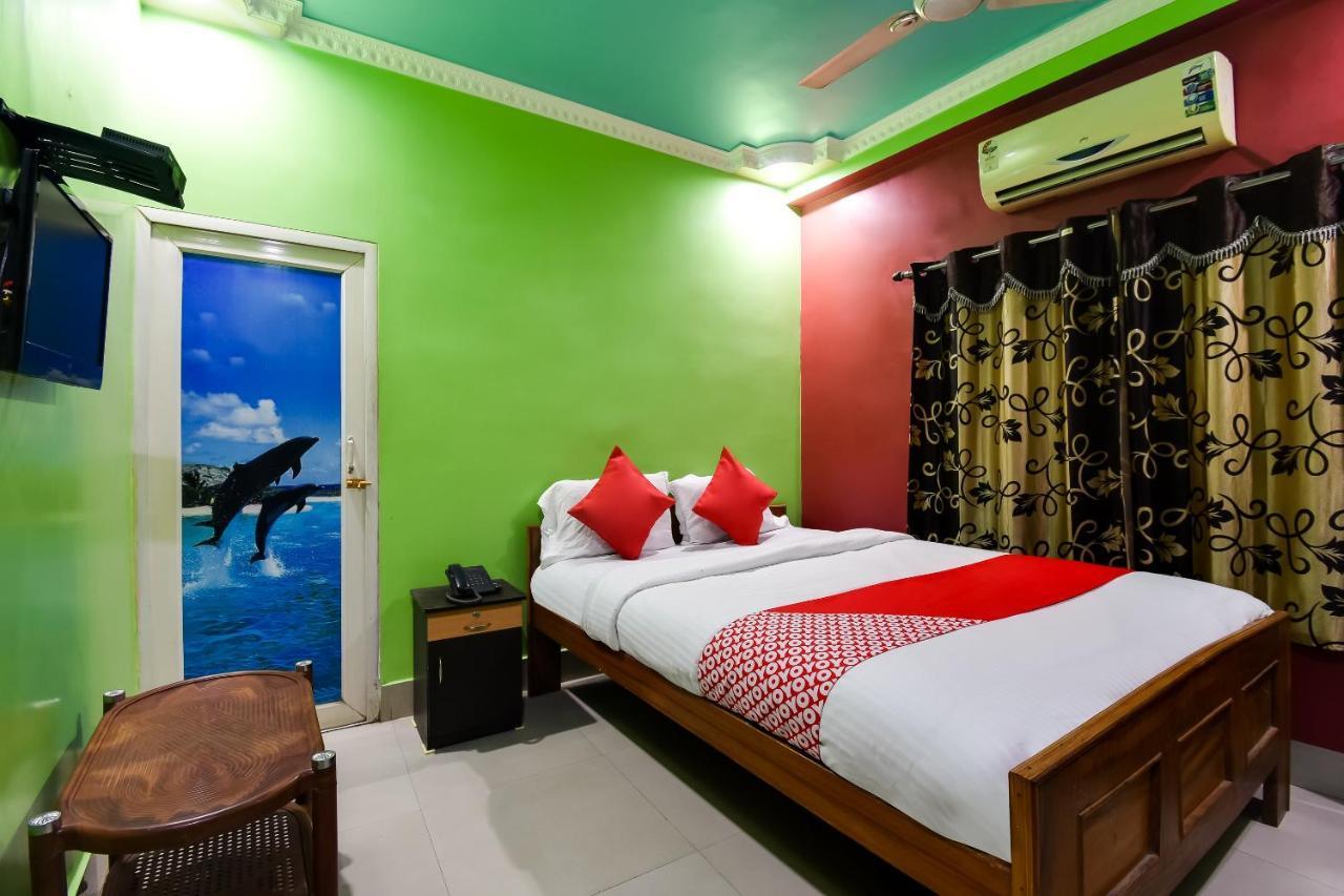 Oyo 44160 Hotel Sahana Jangipur Kültér fotó