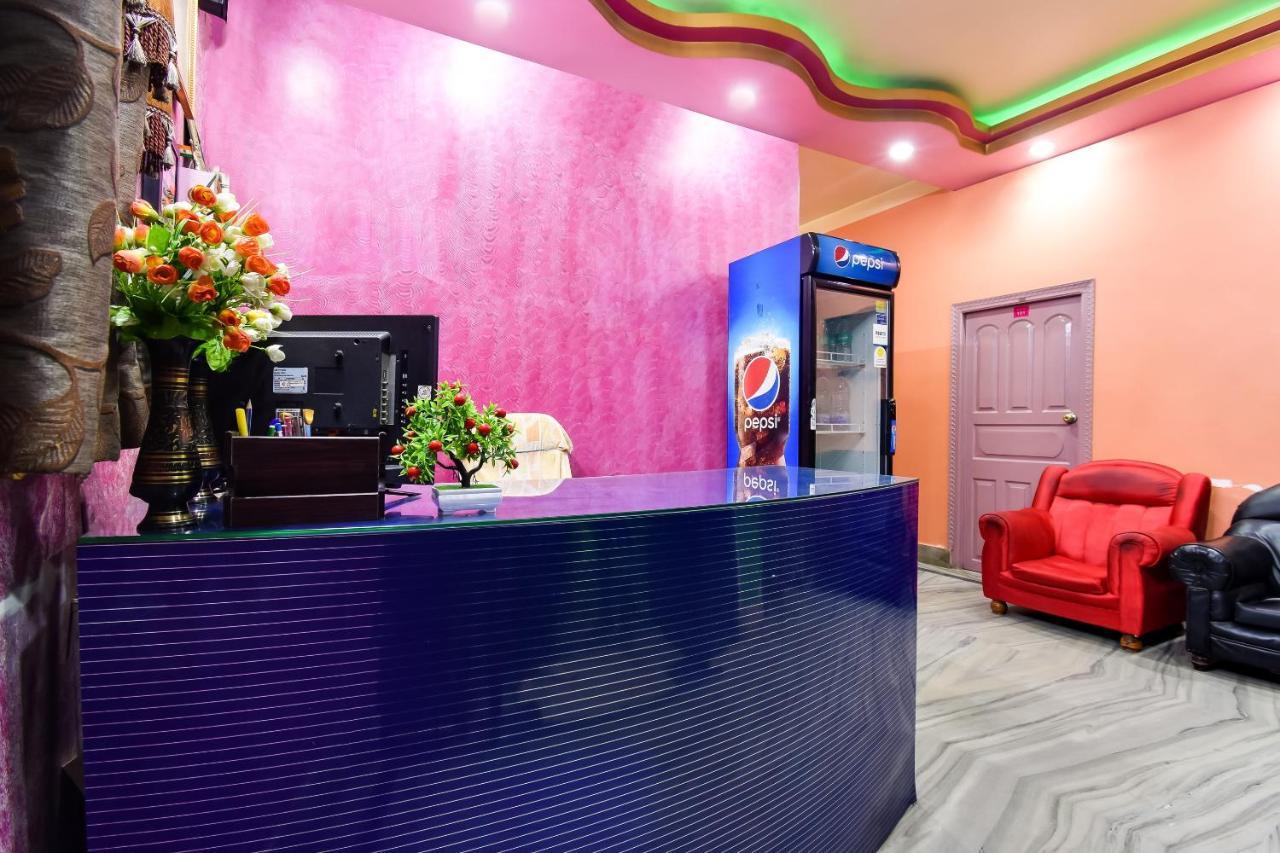 Oyo 44160 Hotel Sahana Jangipur Kültér fotó