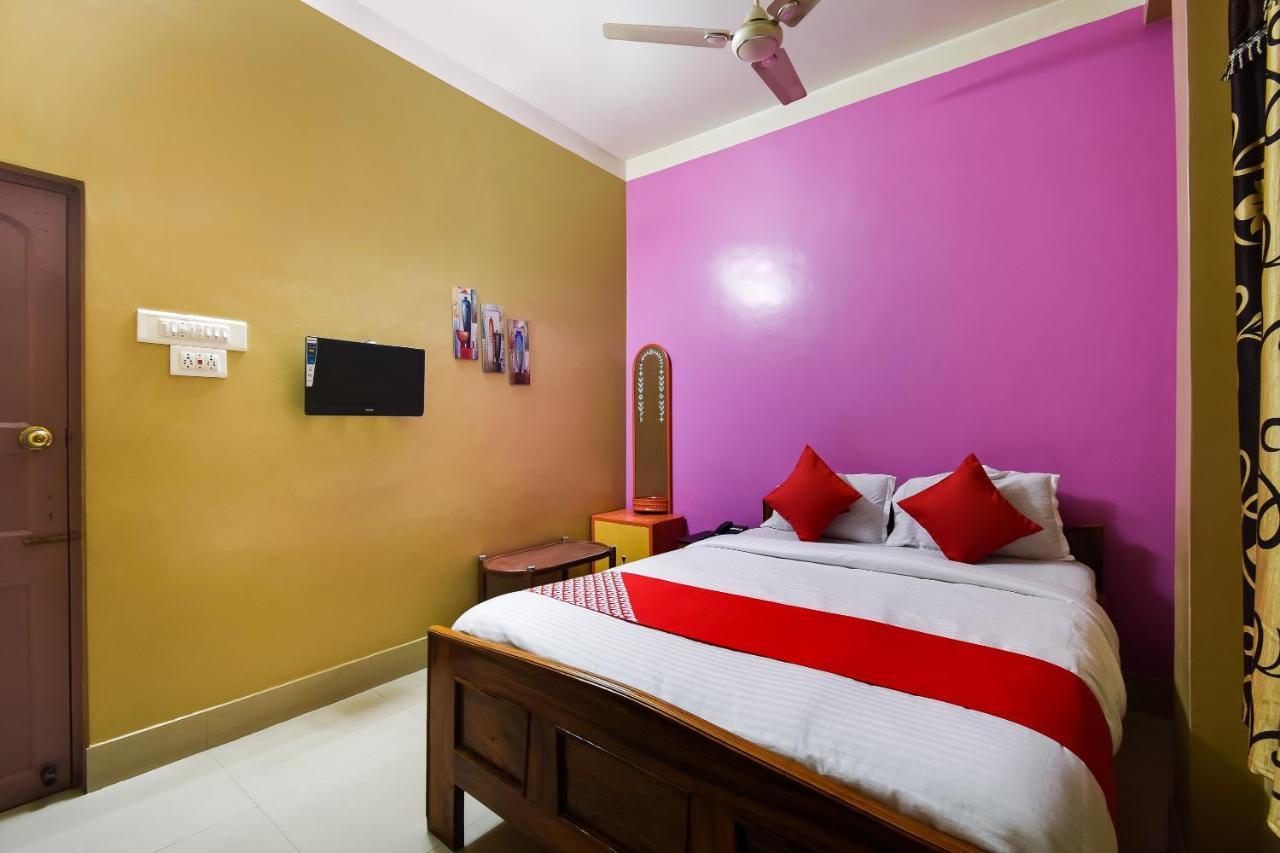 Oyo 44160 Hotel Sahana Jangipur Kültér fotó