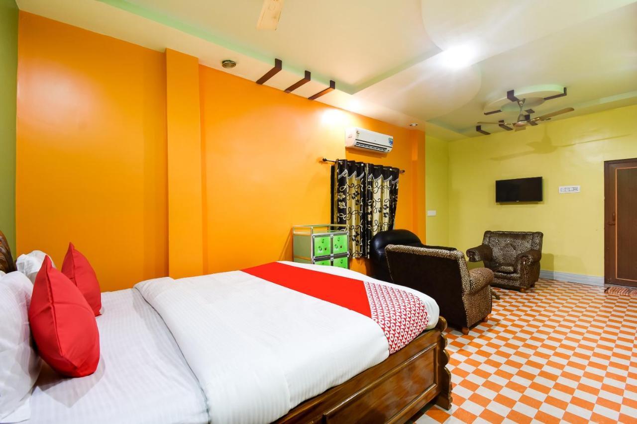 Oyo 44160 Hotel Sahana Jangipur Kültér fotó